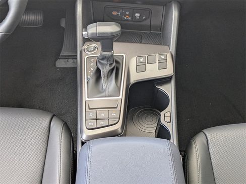 Certified 2026 Kia Sportage EX image 24