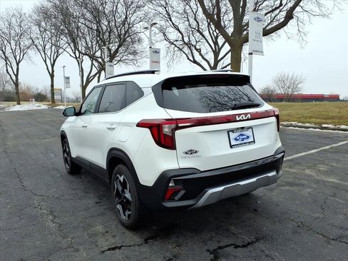 Used 2024 Kia Seltos EX image 5