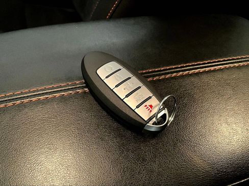 Used 2023 Nissan Sentra SR w/ Electronics Package image 34