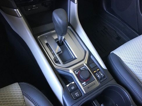 Used 2020 Subaru Forester Premium image 14