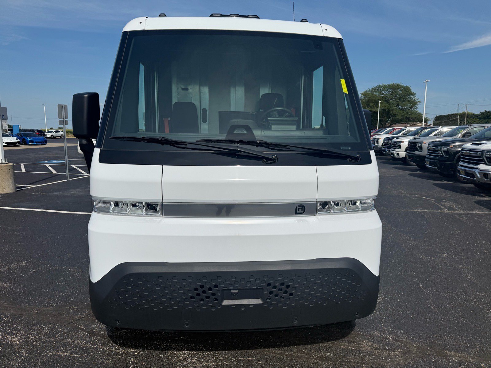 Used 2024 Chevrolet Brightdrop 600 w/ Commercial Equipment Package AWD/4WD image 8