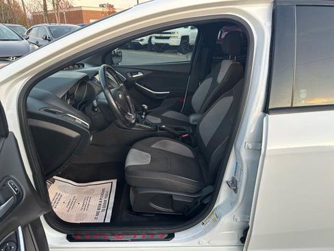 Used 2018 Ford Focus ST image 10