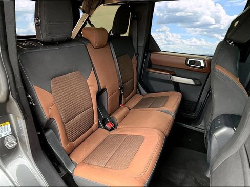 Used 2023 Ford Bronco Outer Banks AWD/4WD image 27