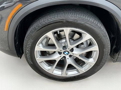Certified 2023 BMW X5 sDrive40i w/ Executive Package image 34