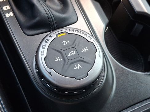 Used 2021 Ford Bronco Wildtrak AWD/4WD image 27
