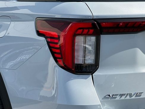 New 2026 Ford Explorer Active image 27