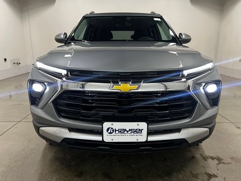 New 2026 Chevrolet TrailBlazer LT w/ Driver Confidence Package FWD image 8