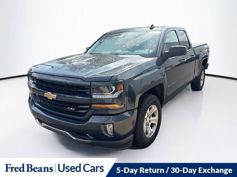 Used 2018 Chevrolet Silverado 1500 LT w/ All Star Edition image 2