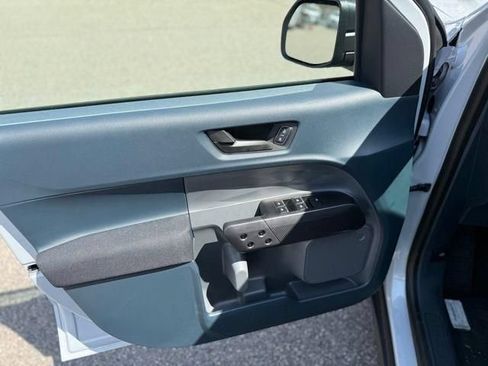 New 2026 Ford Maverick XL AWD/4WD image 16