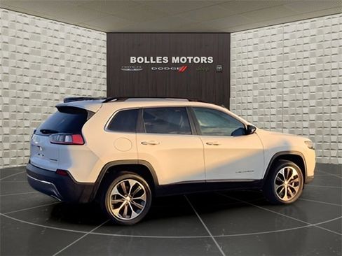 Certified 2022 Jeep Cherokee Limited w/ Elite Package image 4