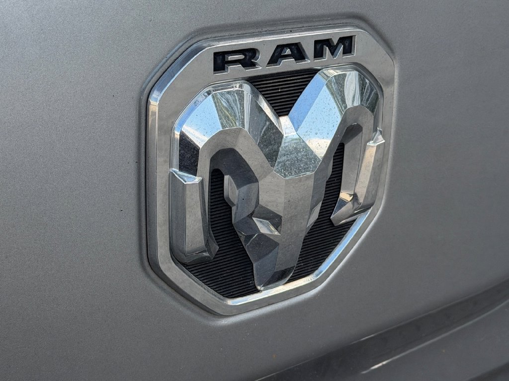 Used 2022 RAM 1500 Big Horn RWD image 9