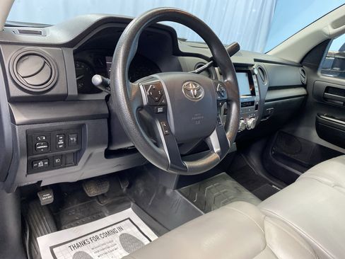 Used 2020 Toyota Tundra SR image 9