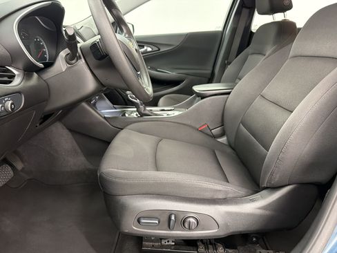 Used 2024 Chevrolet Malibu LT FWD image 5