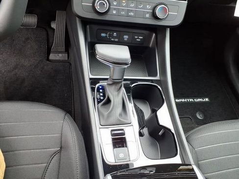 New 2026 Hyundai Santa Cruz SE FWD image 15
