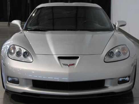 Used 2013 Chevrolet Corvette Grand Sport w/ 2LT Preferred Equipment Group RWD image 22