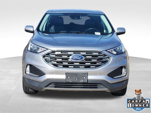 Used 2024 Ford Edge Titanium image 2