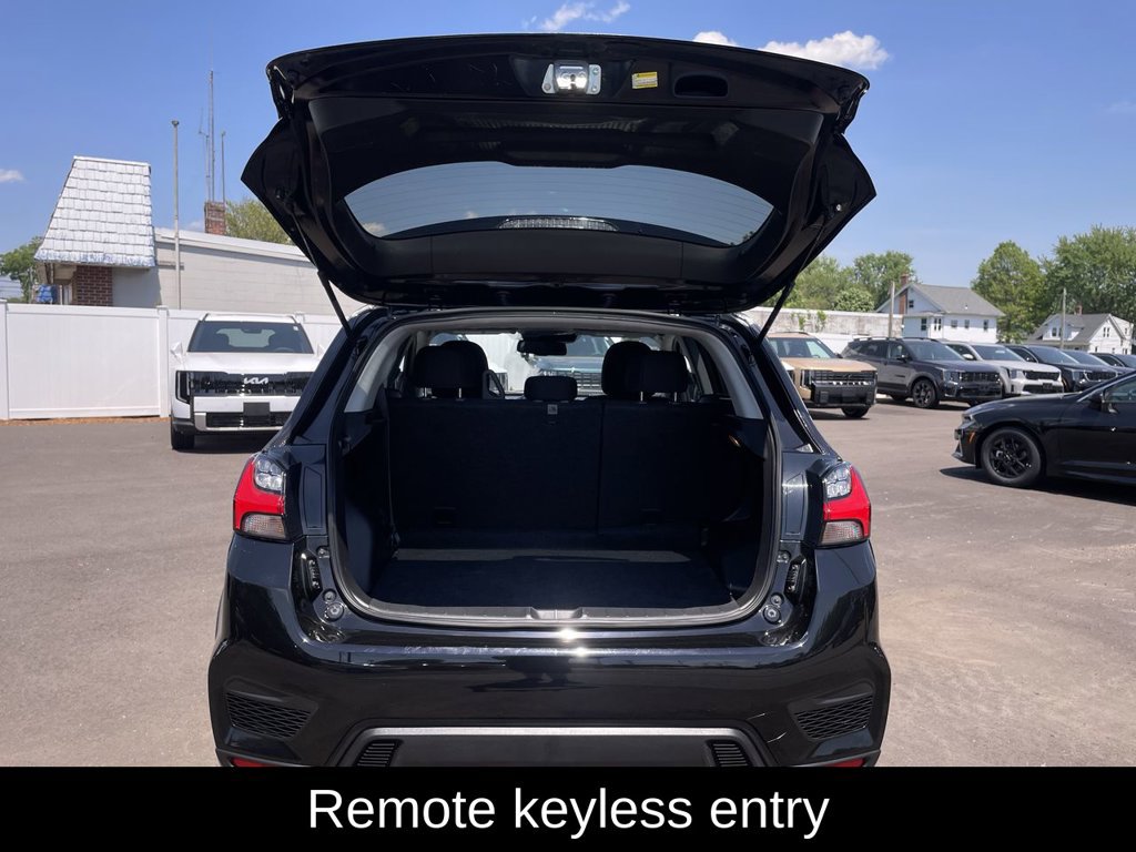 Used 2025 Mitsubishi Outlander Sport AWD image 15
