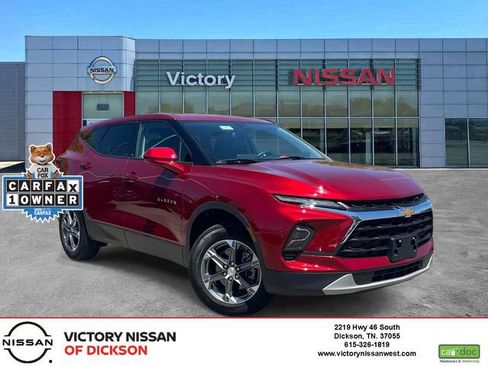 Used 2025 Chevrolet Blazer LT AWD/4WD image 1