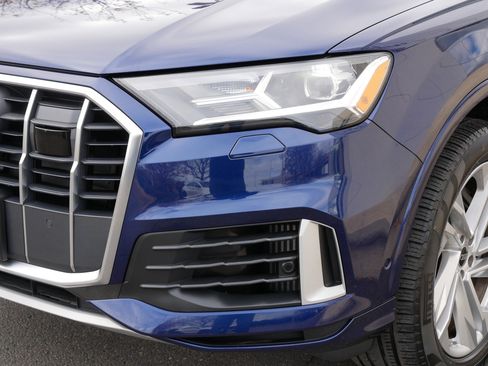 Used 2022 Audi Q7 Premium Plus w/ Premium Plus Package image 16