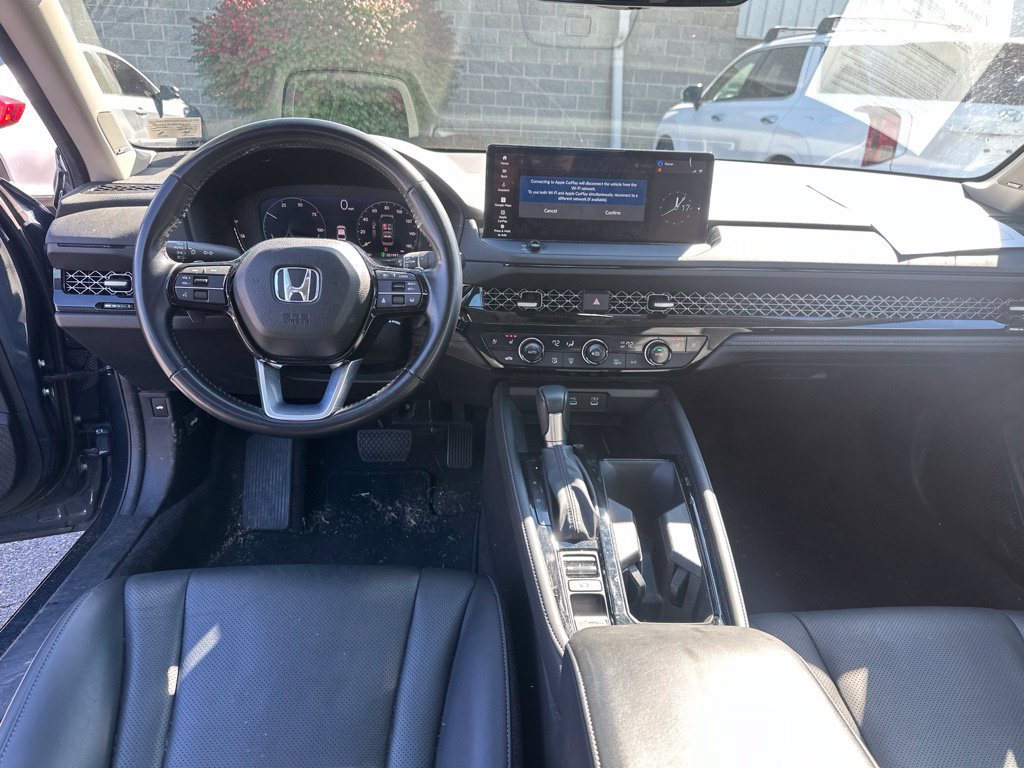 Used 2024 Honda Accord Touring image 16