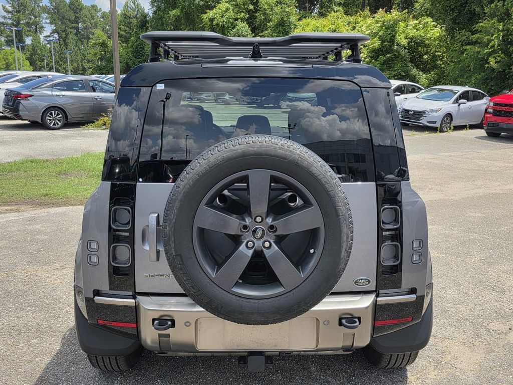 Used 2020 Land Rover Defender 110 X AWD/4WD image 4