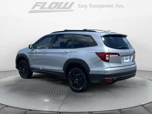 Used 2022 Honda Pilot TrailSport image 6