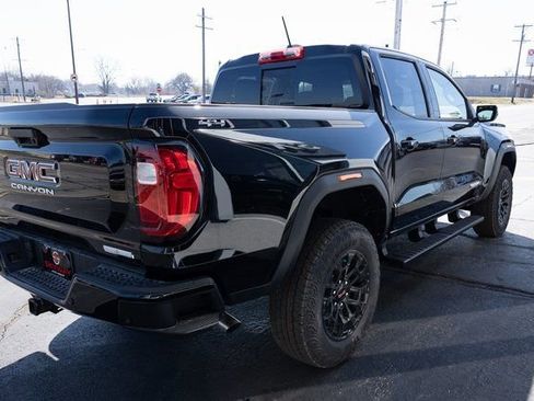 New 2026 GMC Canyon Elevation w/ Convenience Package image 8