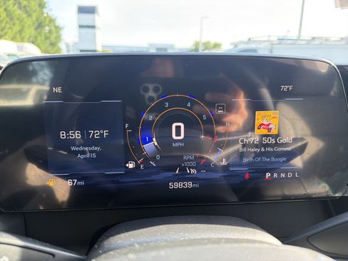 Used 2025 Chevrolet Traverse LT w/ Driver Confidence Package FWD image 21