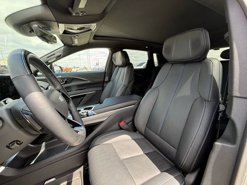 Certified 2024 Cadillac Lyriq Luxury w/ LPO, Floor Liner Package AWD/4WD image 28