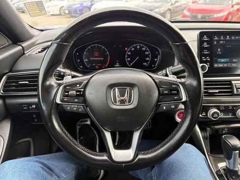 Used 2018 Honda Accord Sport image 23