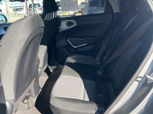 Used 2023 Kia Soul LX w/ Option Group 015 image 18