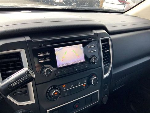 Used 2018 Nissan Titan S w/ S Utility Package image 11