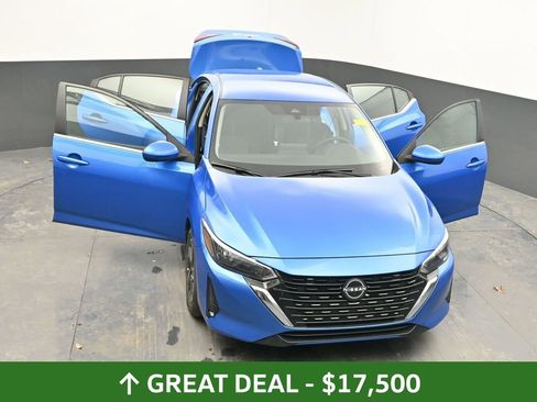 Used 2025 Nissan Sentra SV image 63