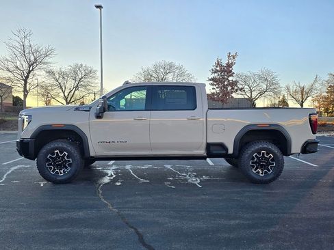 New 2026 GMC Sierra 2500 AT4X image 5