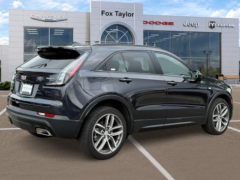 Used 2023 Cadillac XT4 Sport w/ Cold Weather Package AWD/4WD image 4