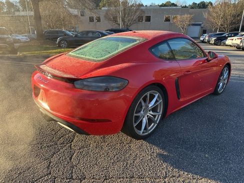 Used 2019 Porsche 718 Cayman S image 5