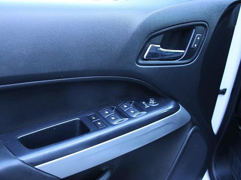 Used 2020 Chevrolet Colorado LT RWD image 9