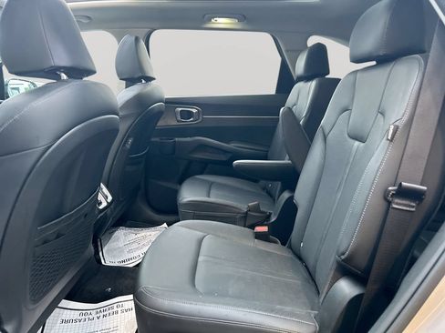 Used 2025 Kia Sorento X-Line EX AWD/4WD image 28