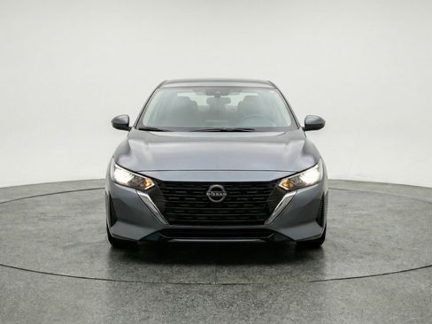 Used 2025 Nissan Sentra S image 2