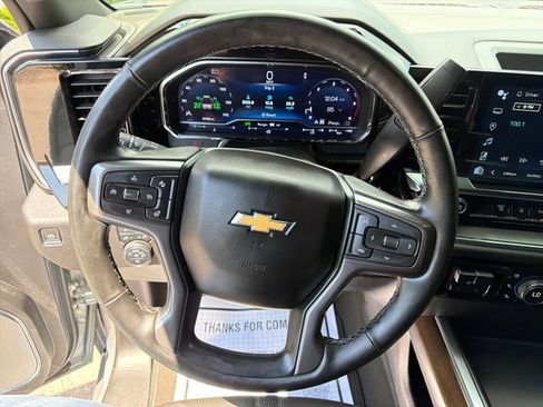 Used 2024 Chevrolet Silverado 3500 High Country w/ High Country Premium Package AWD/4WD image 15