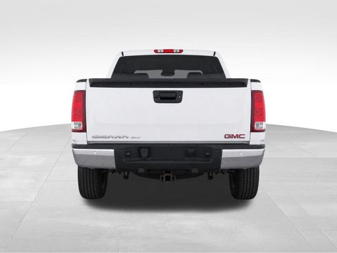Used 2013 GMC Sierra 1500 SLT w/ SLT Convenience Package AWD/4WD image 7