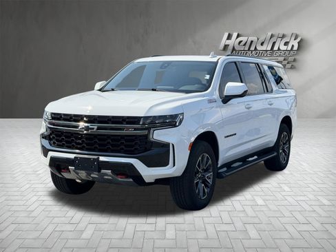 Used 2021 Chevrolet Suburban Z71 w/ Rear Media and Nav Package AWD/4WD image 5