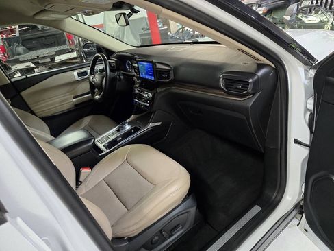 Used 2021 Ford Explorer Limited w/ Equipment Group 301A RWD image 24