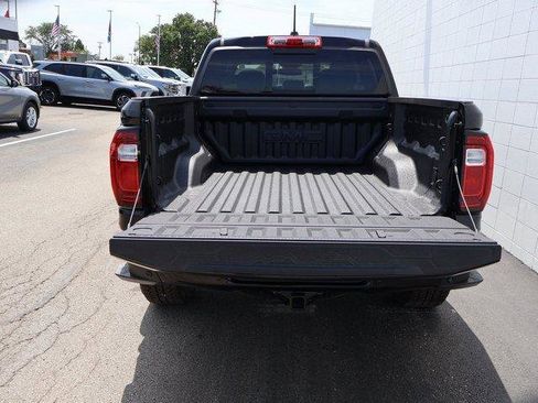 New 2025 GMC Canyon Denali image 20