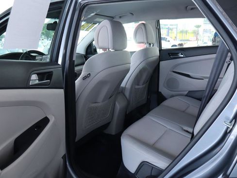 Used 2018 Hyundai Tucson SEL image 28