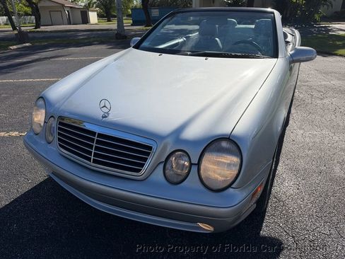 Used 2003 Mercedes-Benz CLK 430 Cabriolet image 16