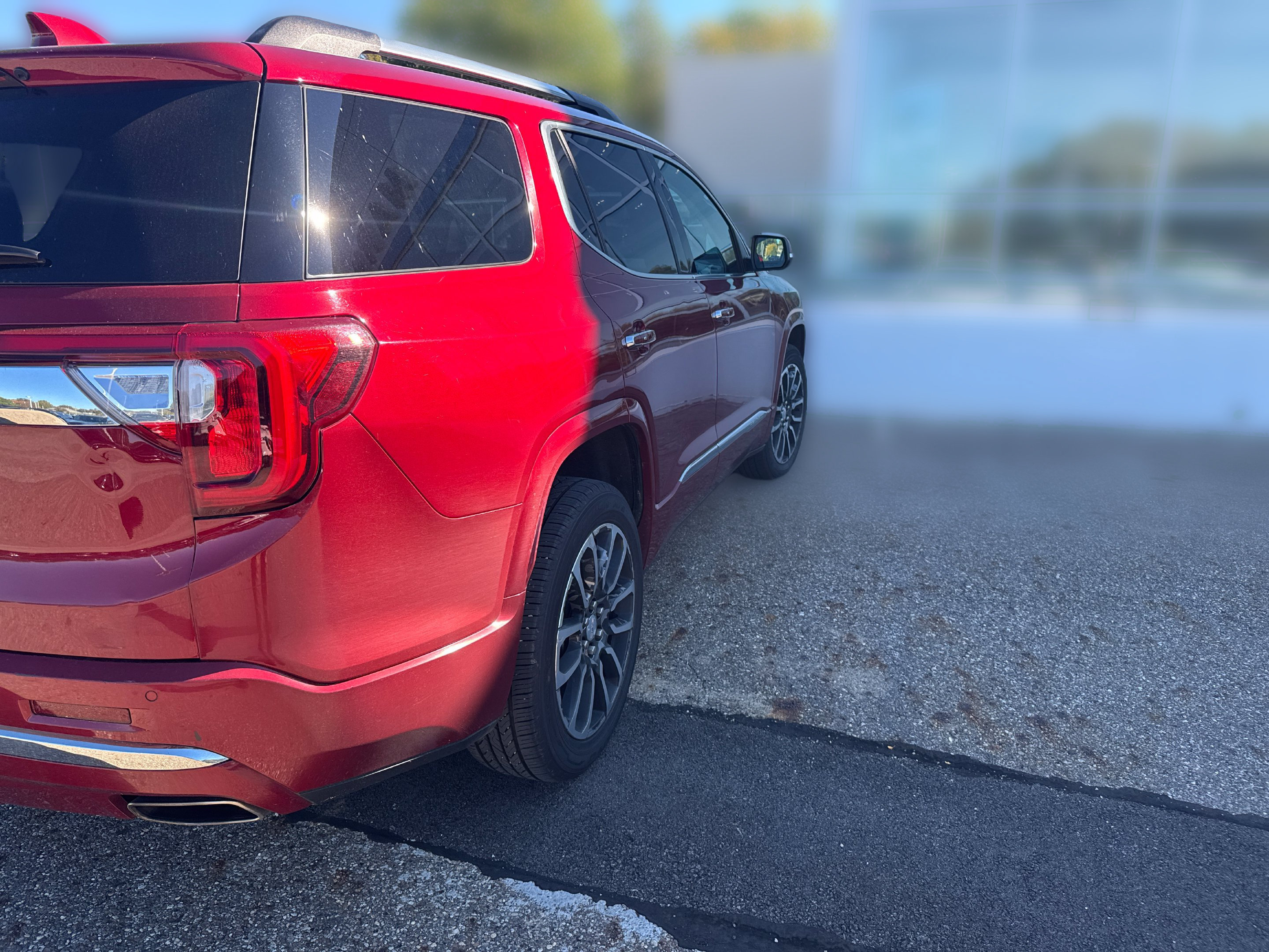 Used 2020 GMC Acadia Denali FWD image 9