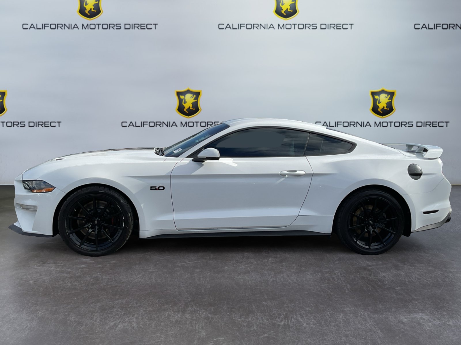 Used 2019 Ford Mustang GT Premium w/ GT Performance Package RWD image 8