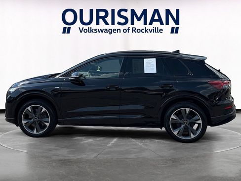 Used 2023 Audi Q4 e-tron Premium Plus w/ Premium Plus AWD/4WD image 3