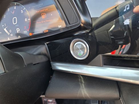 Certified 2024 Chevrolet Corvette Stingray Convertible w/ 1LT image 27